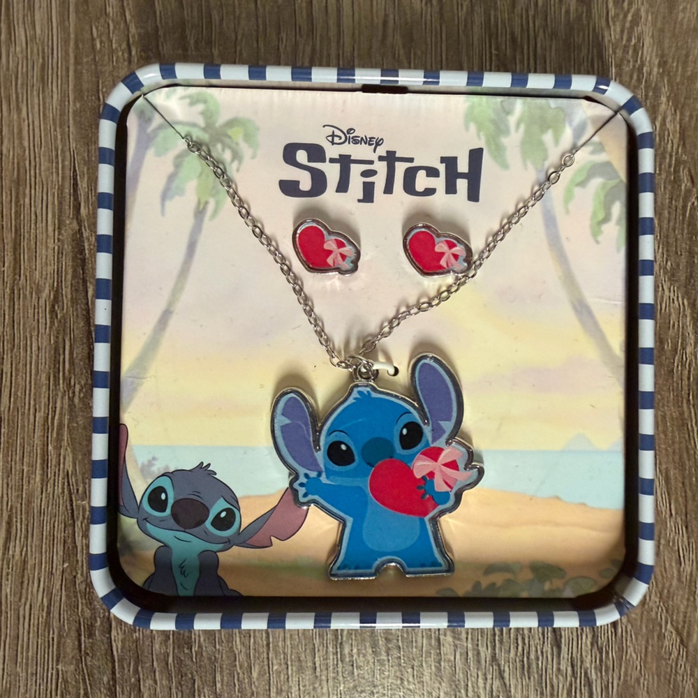 Disney Stitch Necklace and Earrings Set Gift Tin Lilo & Stitch Jewelry New